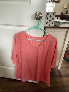 Women's V-Neck Short Sleeve Top - Coral Pink